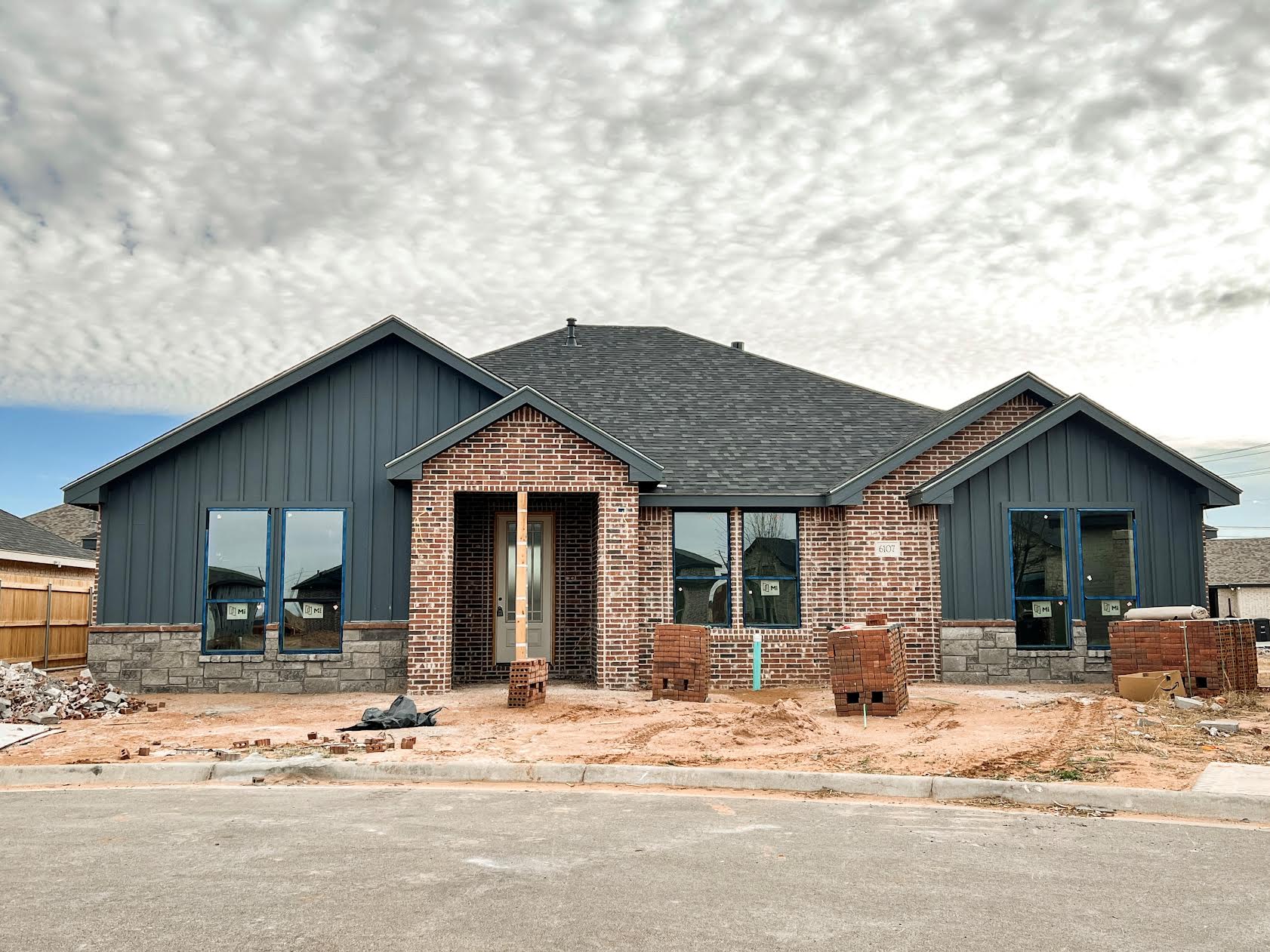 Elevation for 6107 Lampasas Court